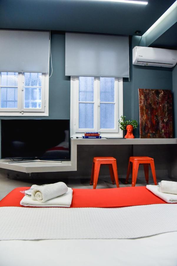 Central44 Yolo Casual Suite Athen Exterior foto