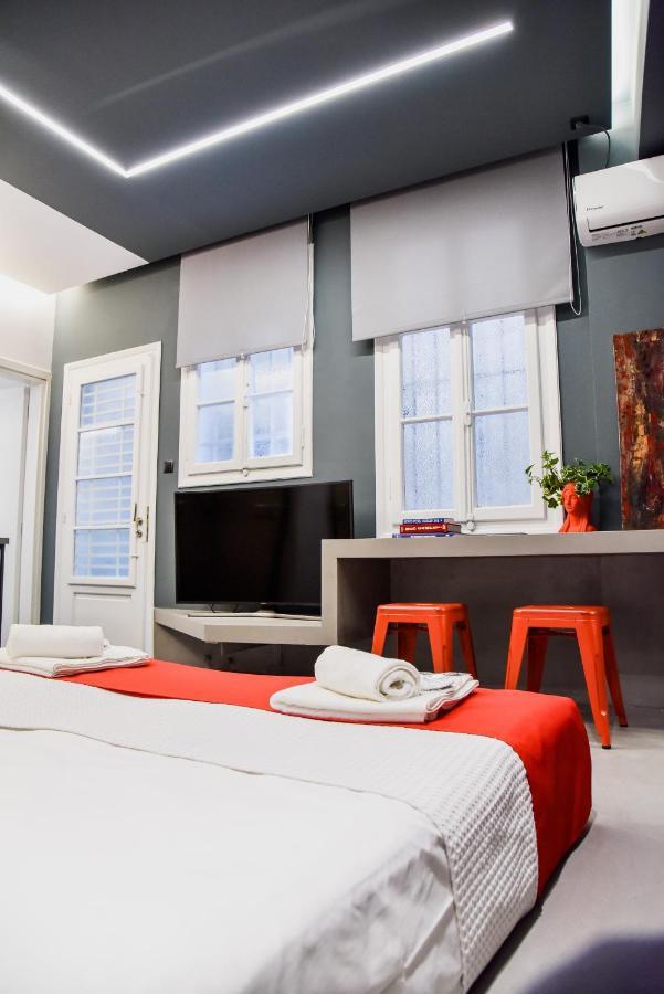 Central44 Yolo Casual Suite Athen Exterior foto
