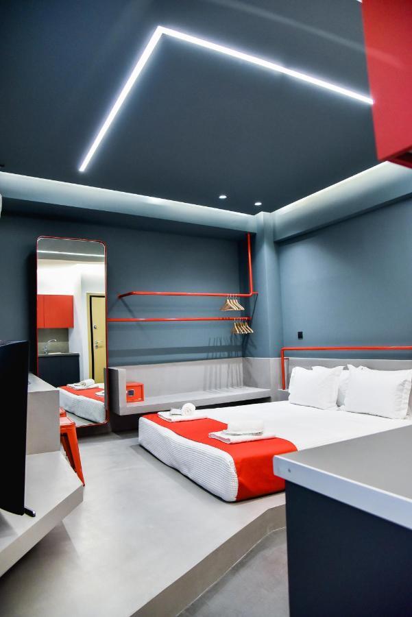 Central44 Yolo Casual Suite Athen Exterior foto