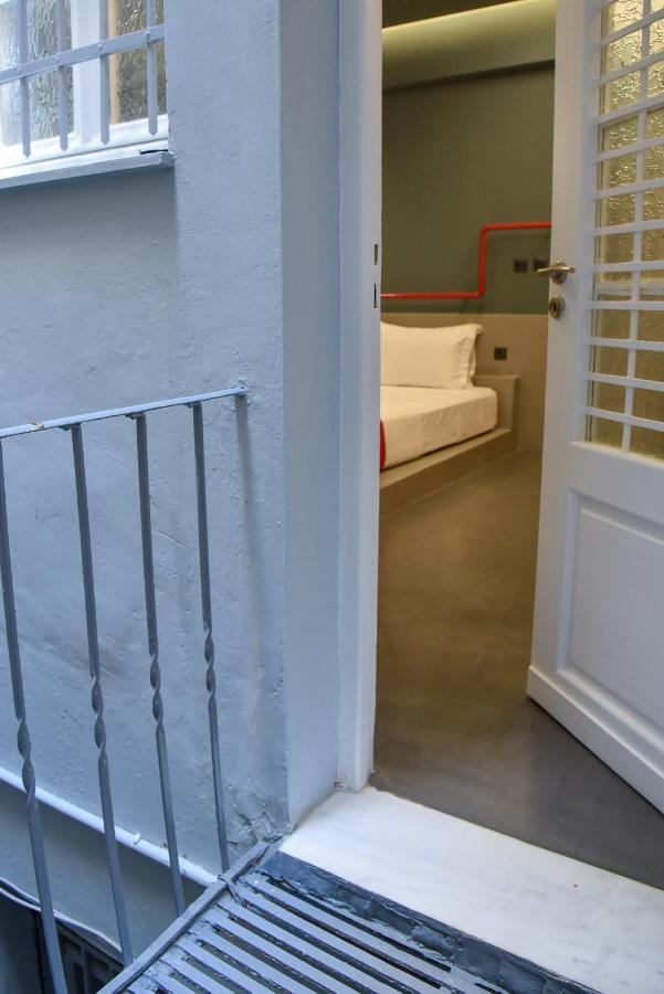 Central44 Yolo Casual Suite Athen Exterior foto